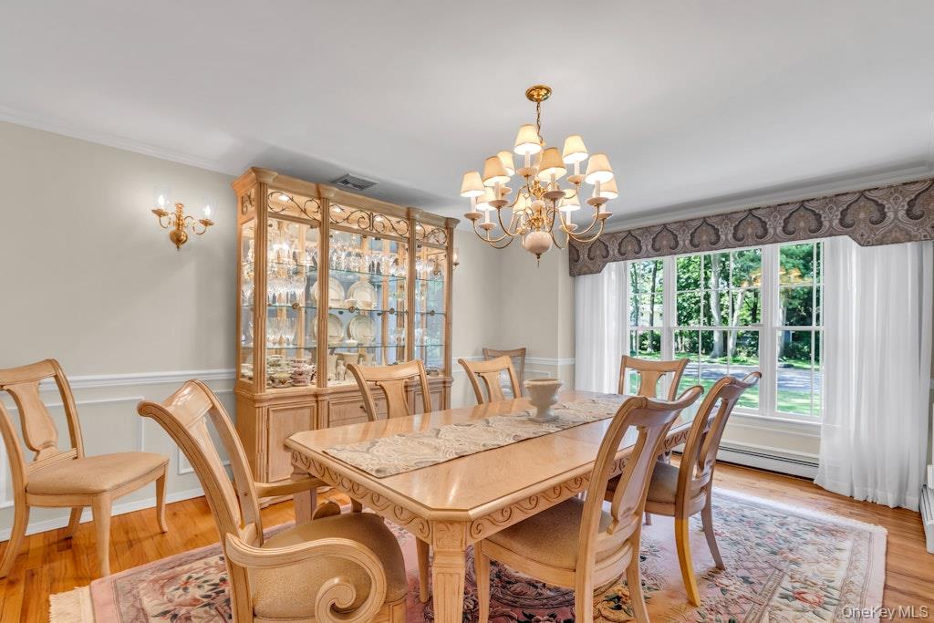 1 Damaris Court, Bayport, NY 11705