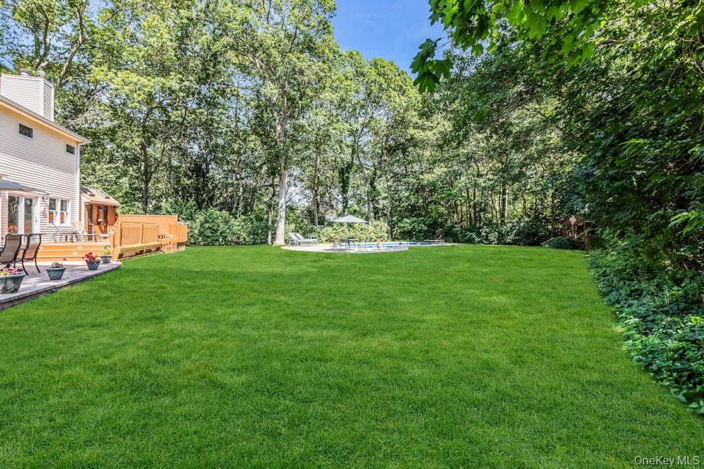 1 Damaris Court, Bayport, NY 11705