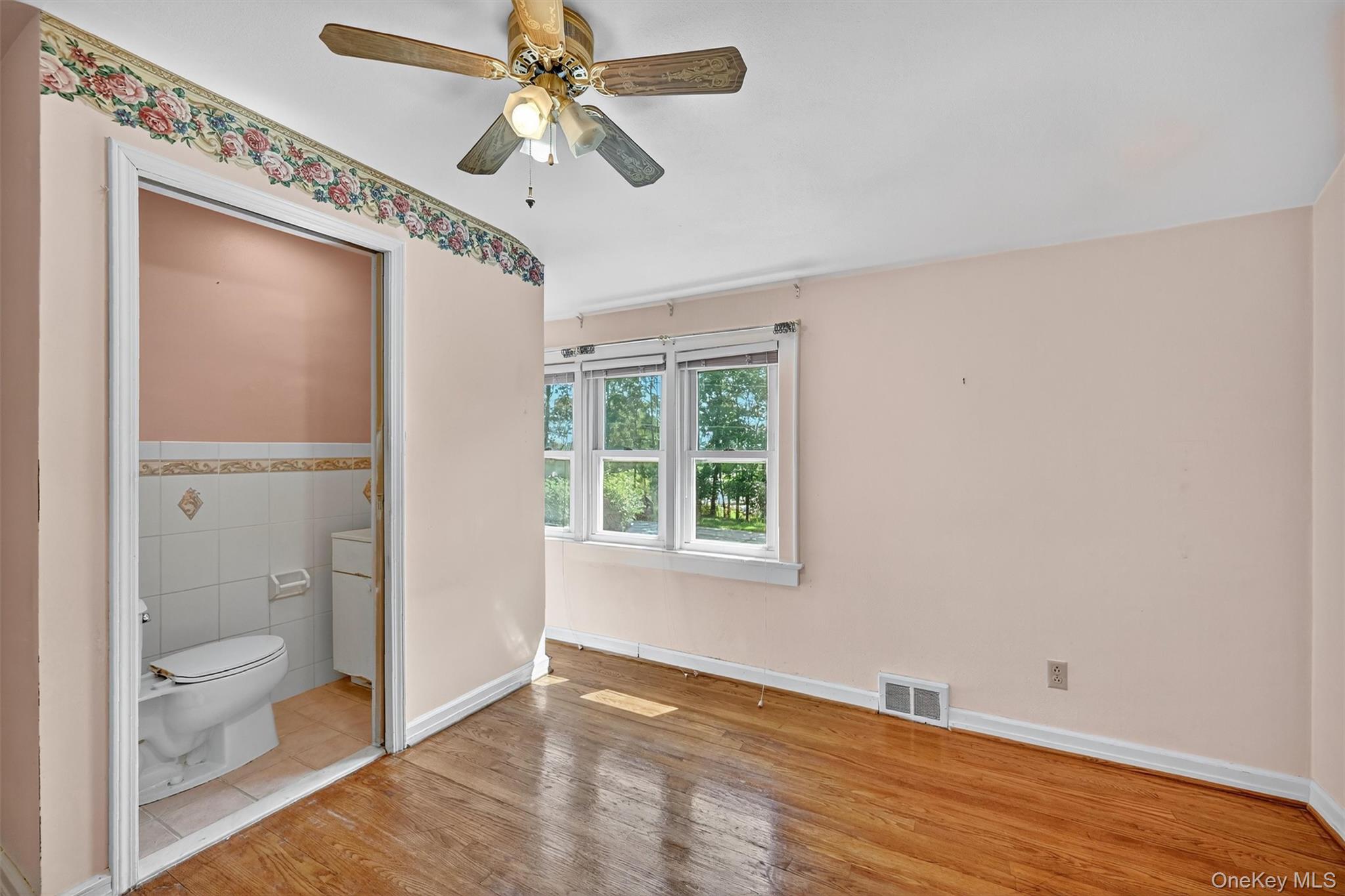 111 Apple Lane Drive, Middletown, NY 10940