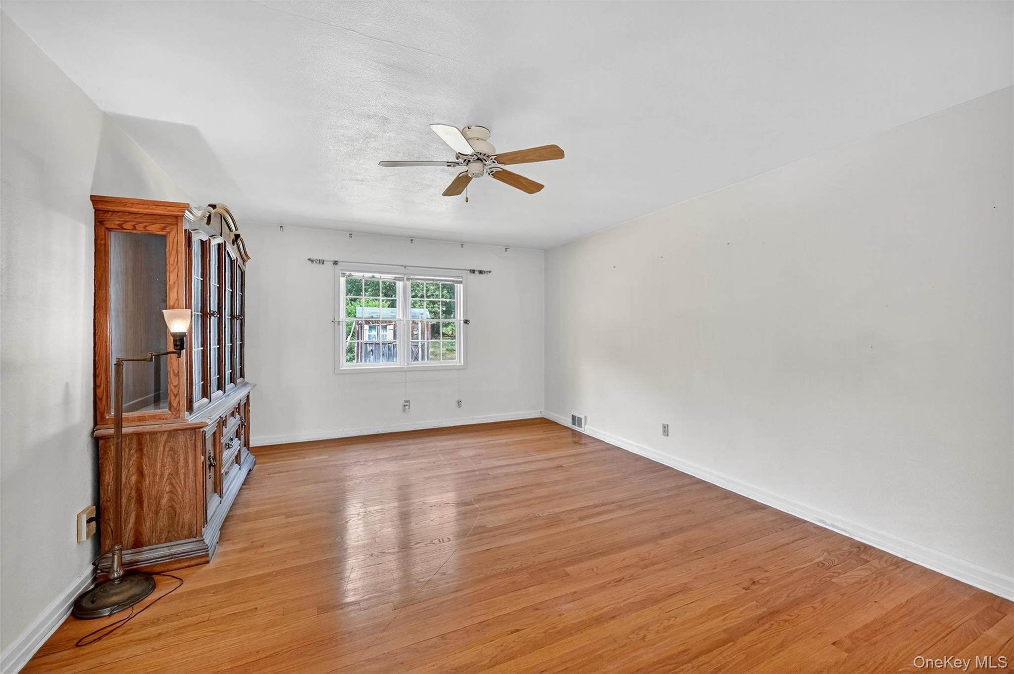 111 Apple Lane Drive, Middletown, NY 10940