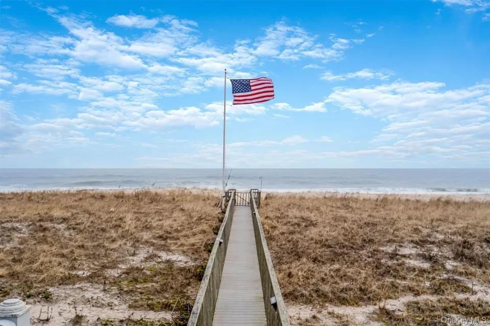 717 Dune Road, Westhampton Beach, NY 11978