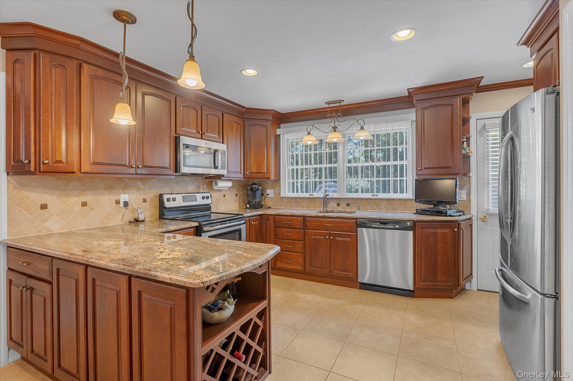 20 Revelyn Court, Sayville, NY 11782