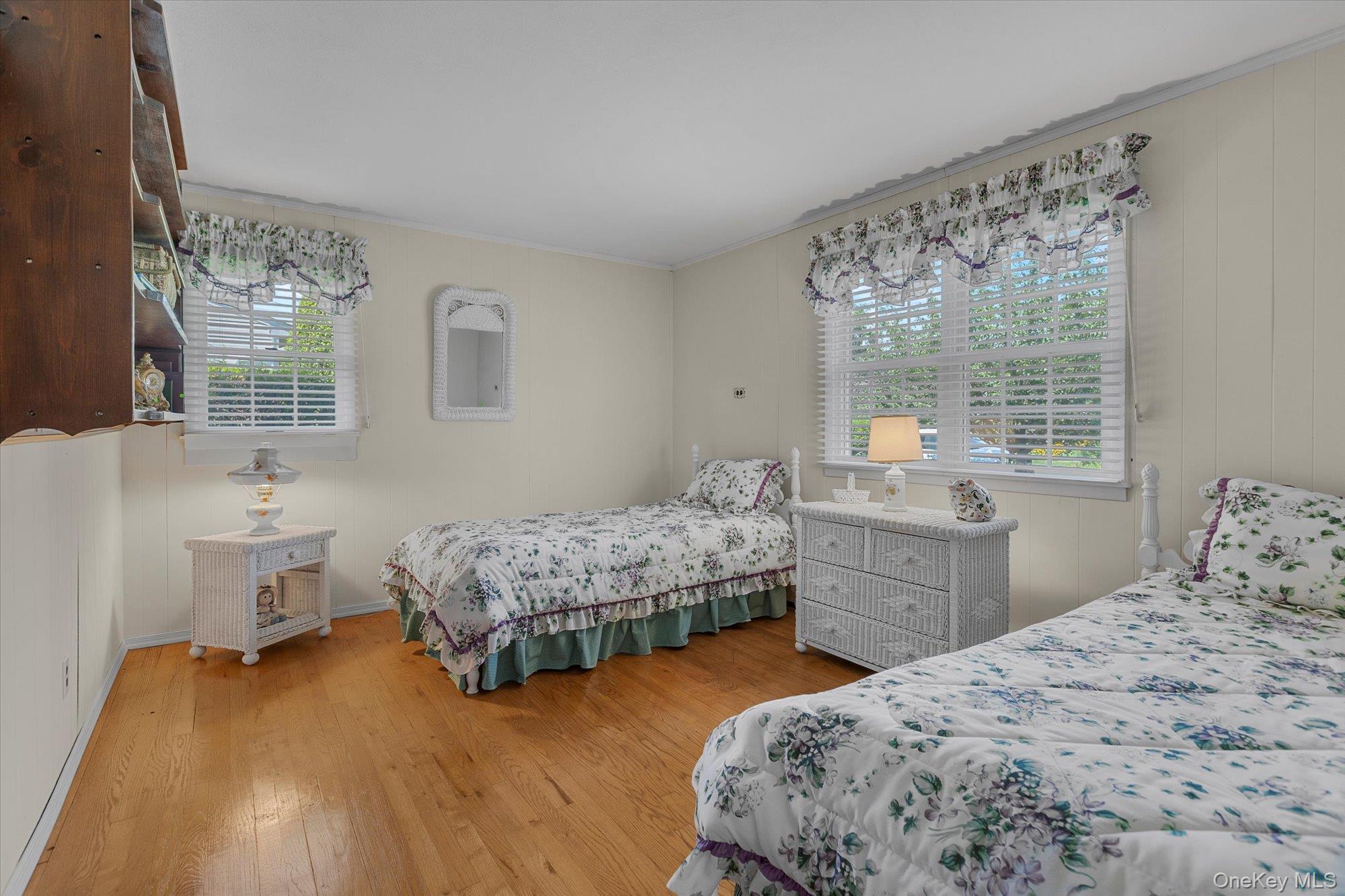 20 Revelyn Court, Sayville, NY 11782