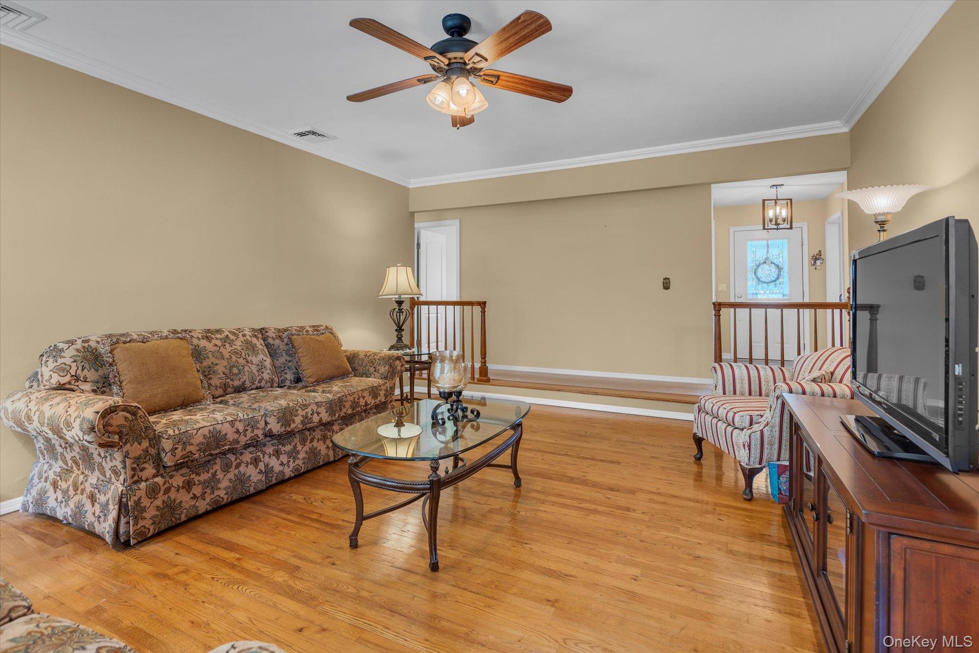 20 Revelyn Court, Sayville, NY 11782