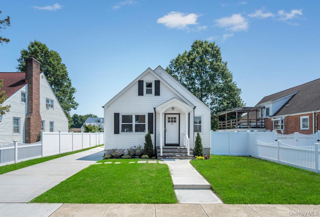28 Dale Avenue, Hempstead, NY 11550