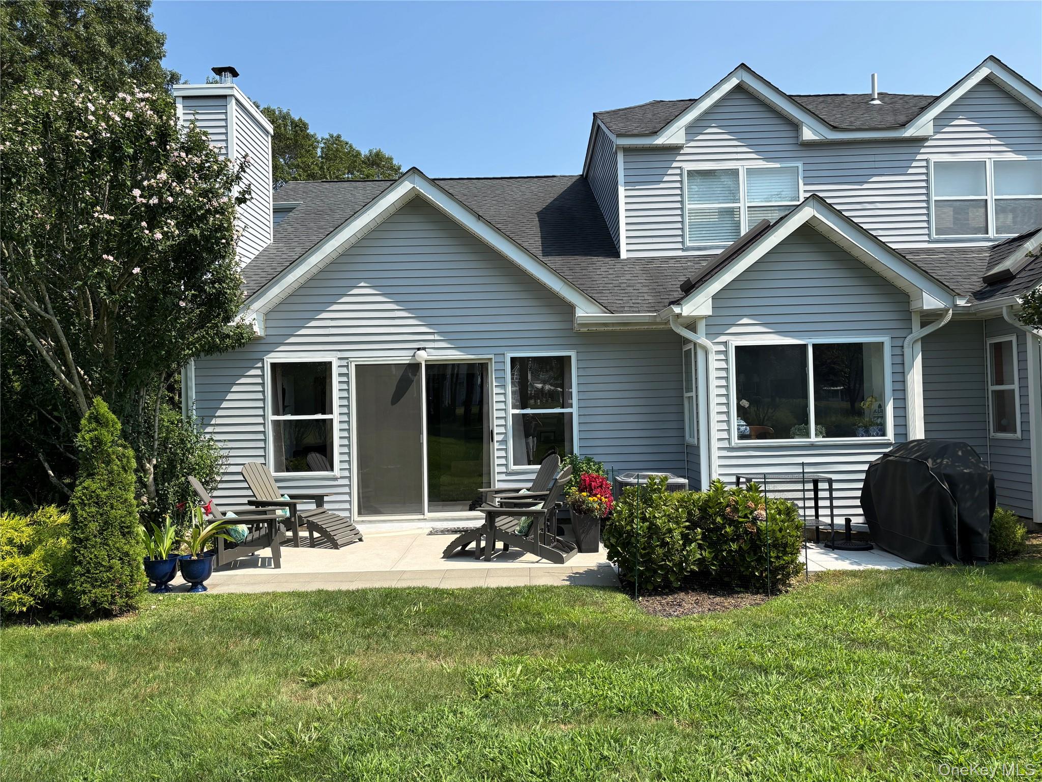 130 Hampton Vista Drive, Manorville, NY 11949