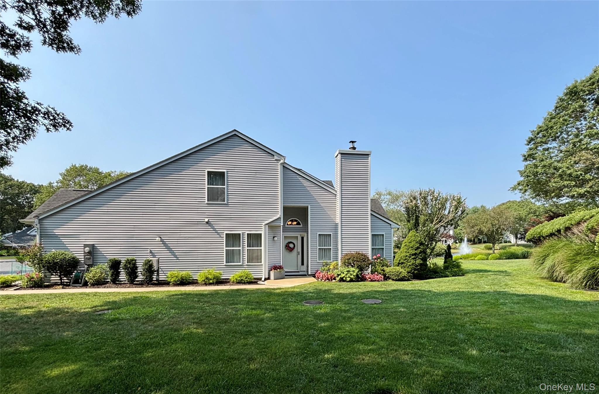 130 Hampton Vista Drive, Manorville, NY 11949