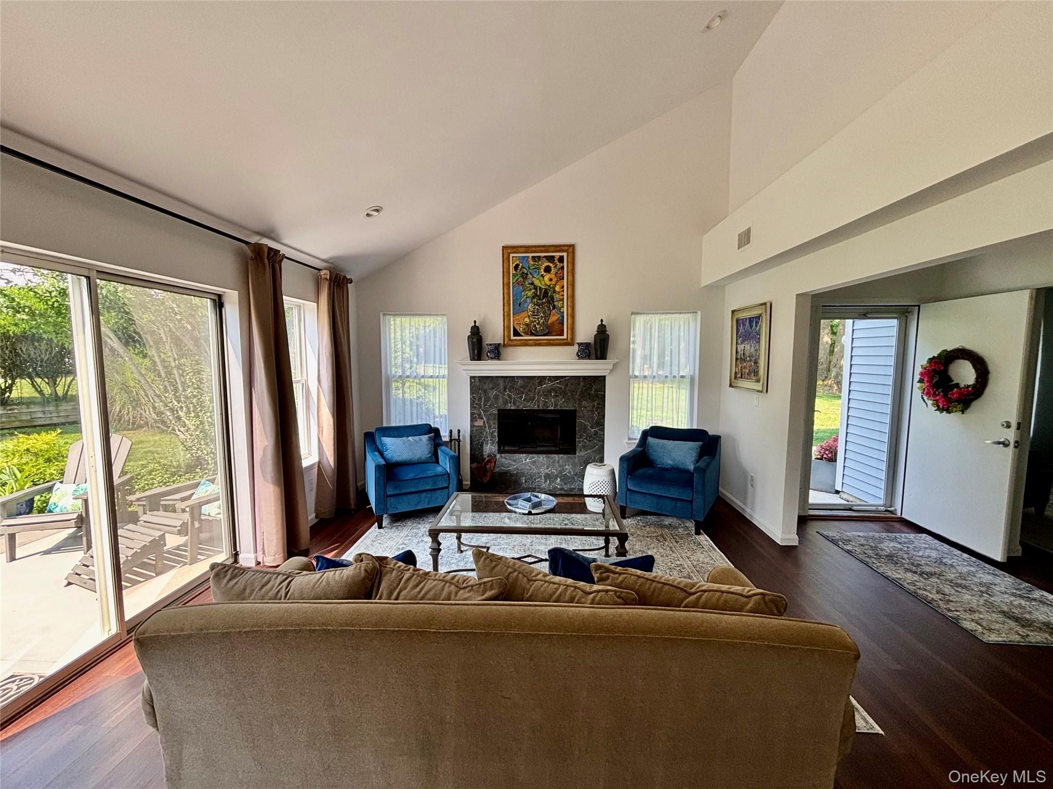 130 Hampton Vista Drive, Manorville, NY 11949