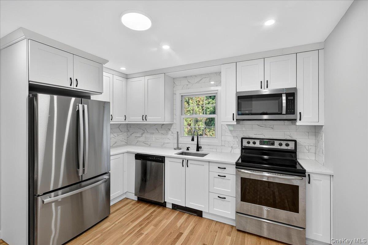 188 Donegan Avenue, East Patchogue, NY 11772