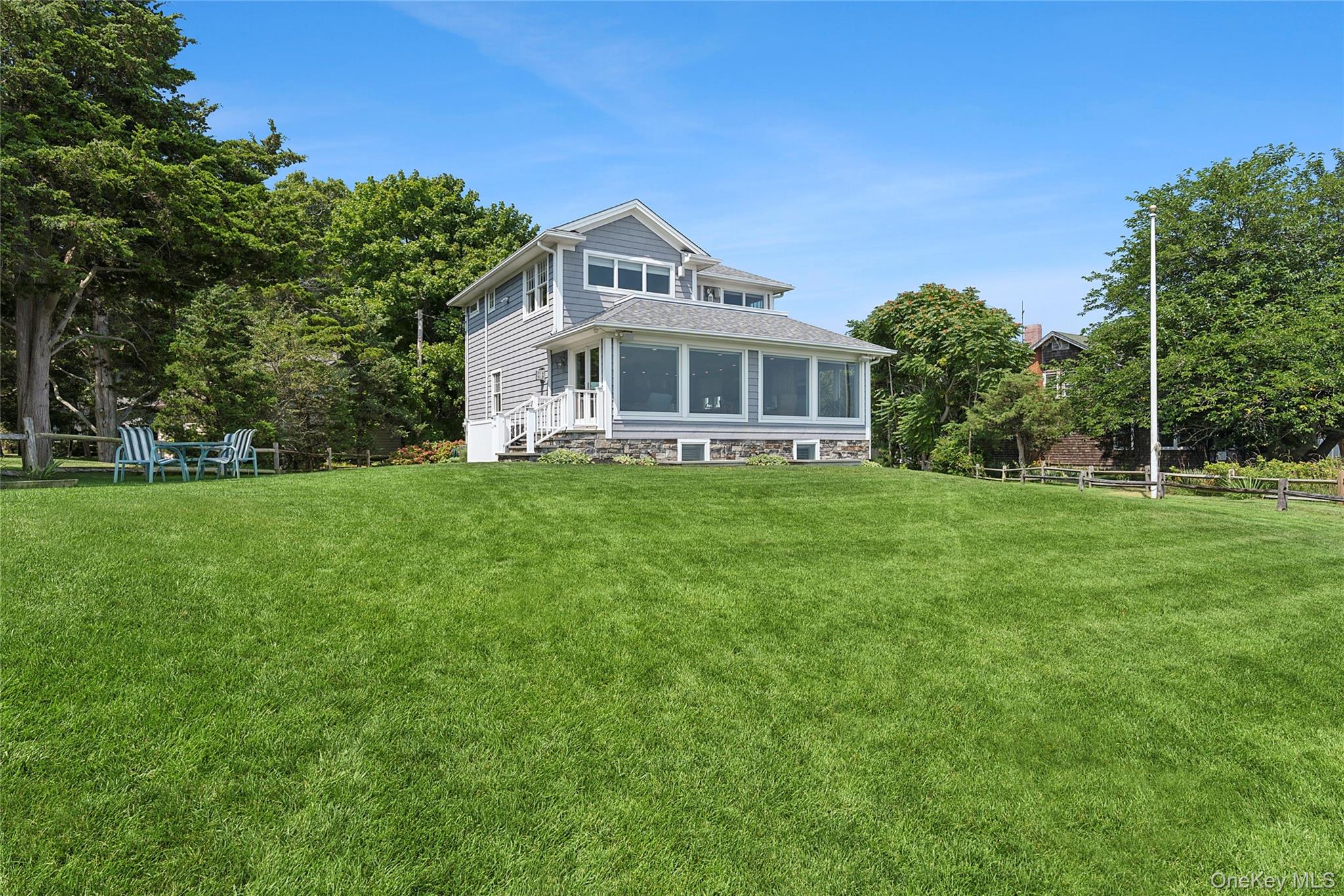5218 Peconic Bay Boulevard, Laurel, NY 11948