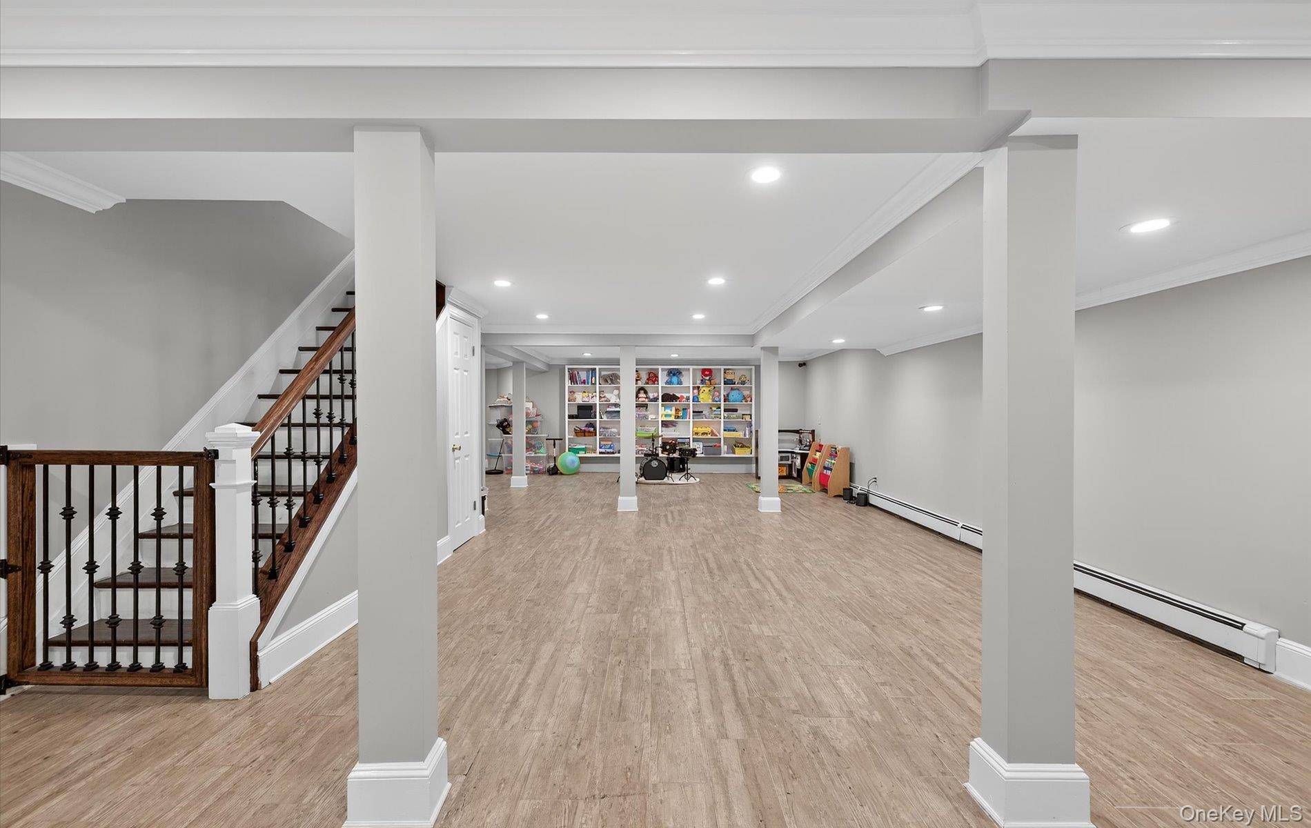 182 Yukon Drive, Woodbury, NY 11797