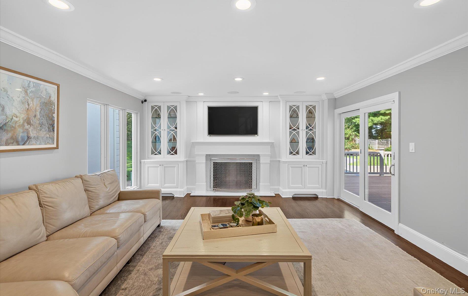 182 Yukon Drive, Woodbury, NY 11797