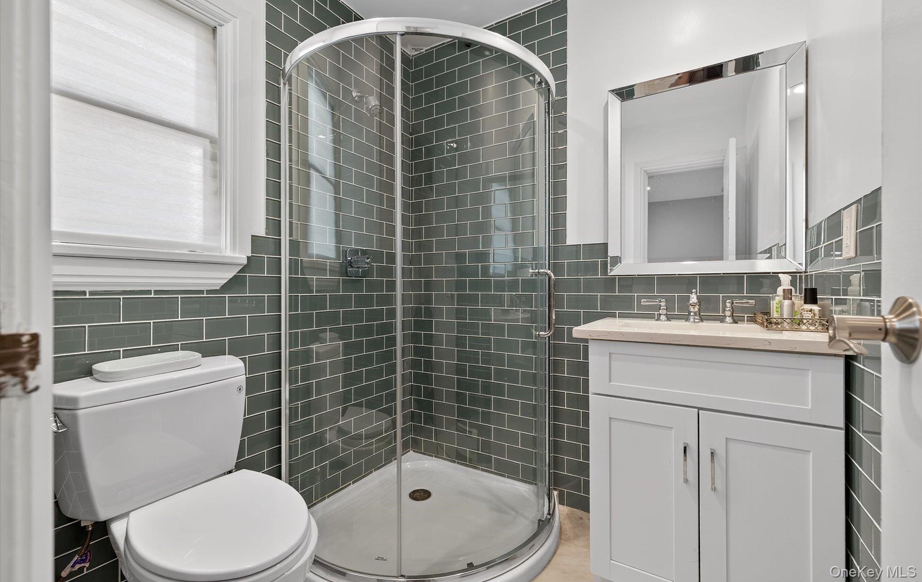 182 Yukon Drive, Woodbury, NY 11797