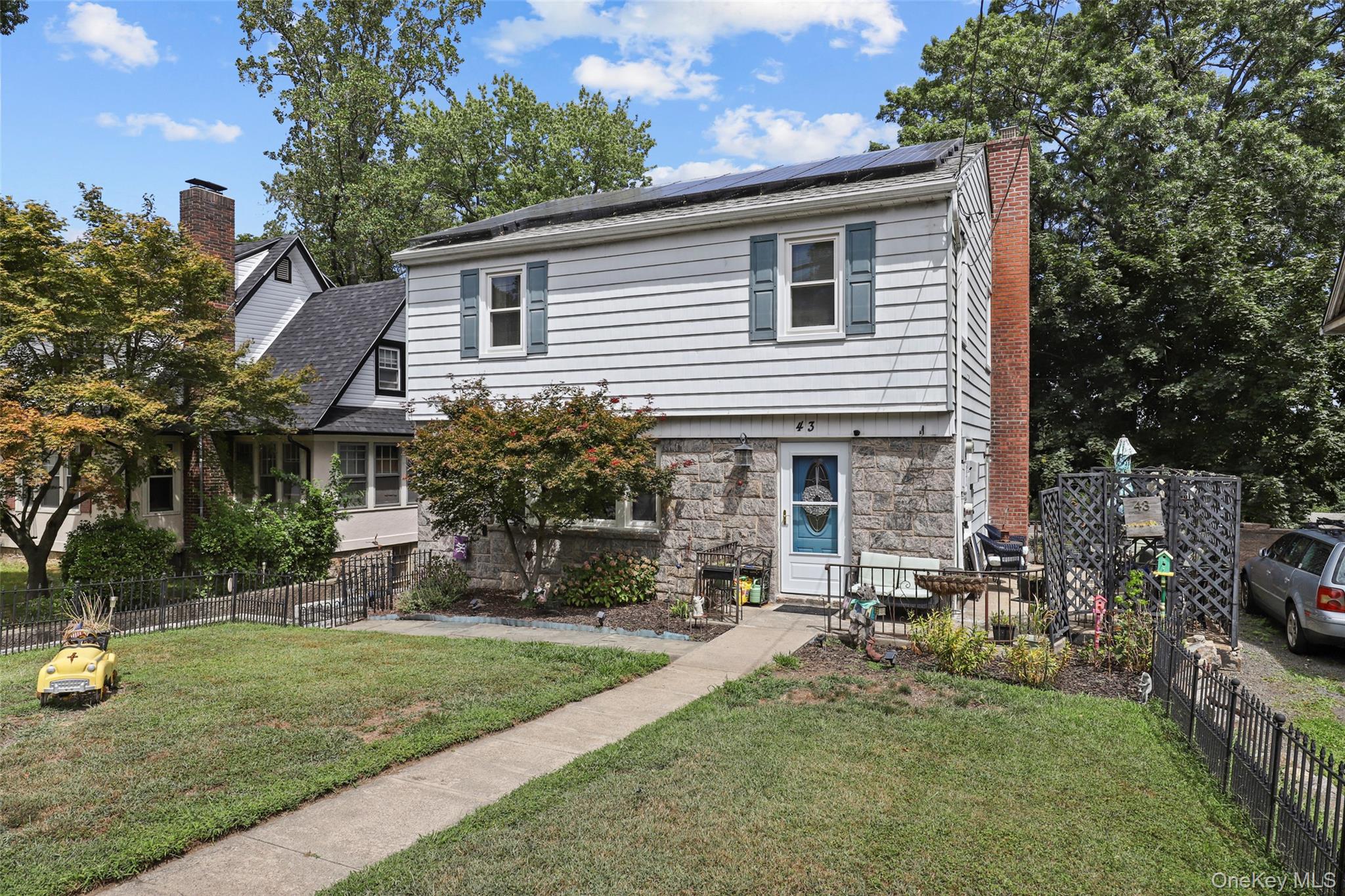 43 Pinebrook Road, New Rochelle, NY 10801