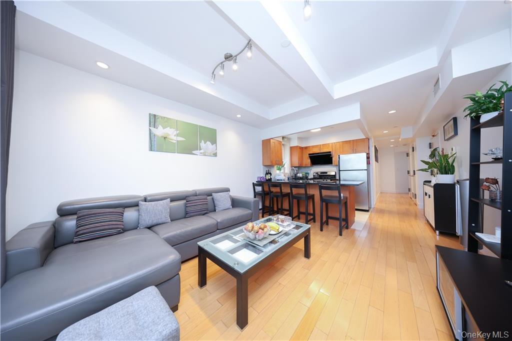 1520 W 10th Street # 2B, Brooklyn, NY 11204
