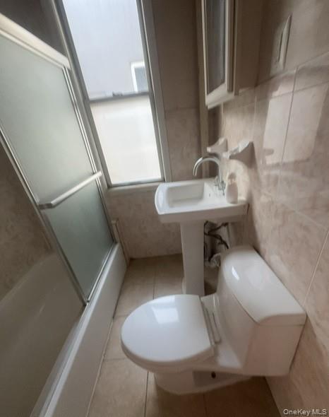 2556 100th Street, East Elmhurst, NY 11369