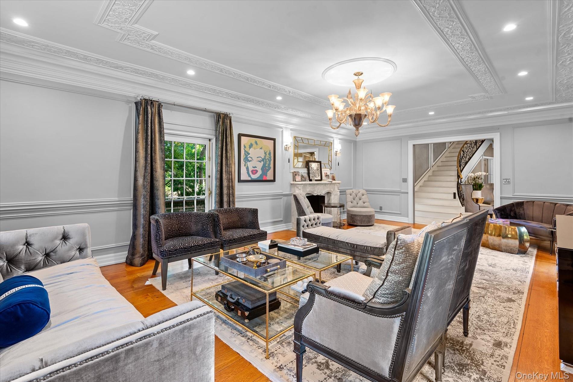 32 Wildwood Drive, Great Neck, NY 11024