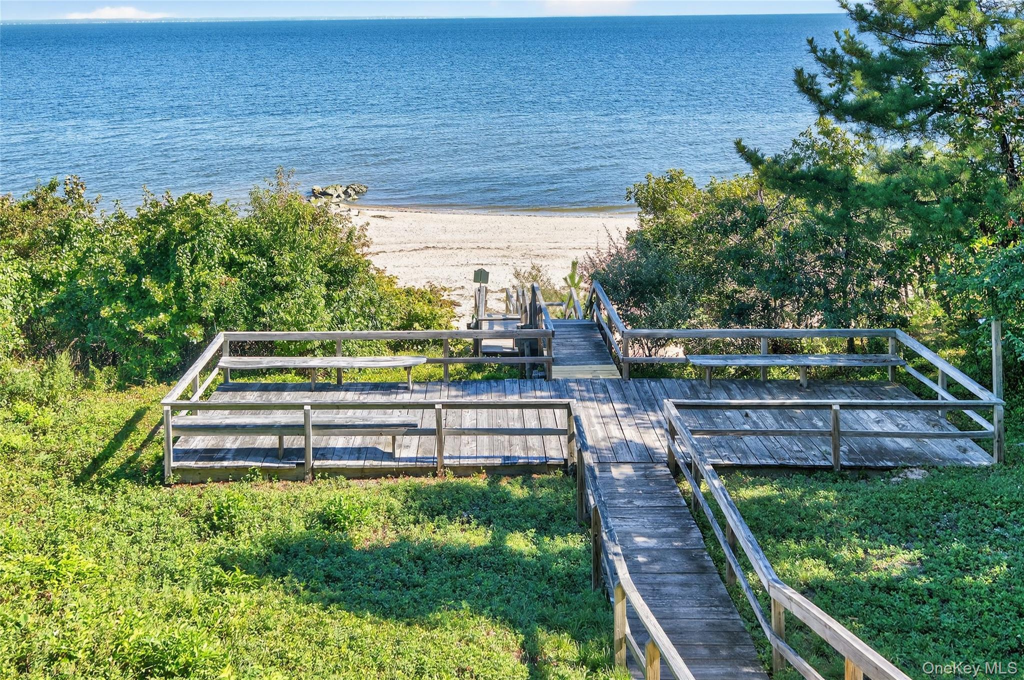 15 Bonnie Drive, Northport, NY 11768