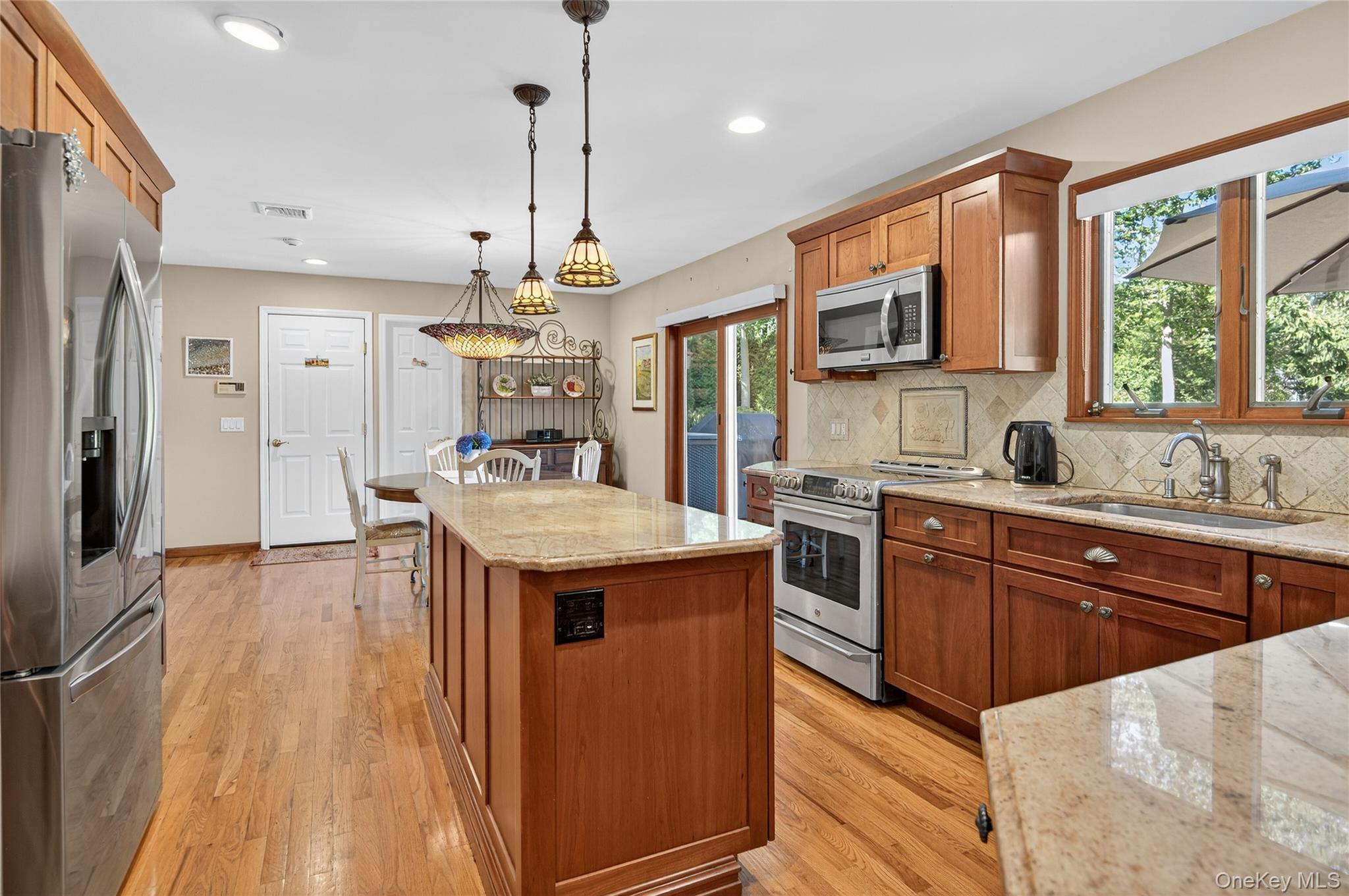 15 Bonnie Drive, Northport, NY 11768