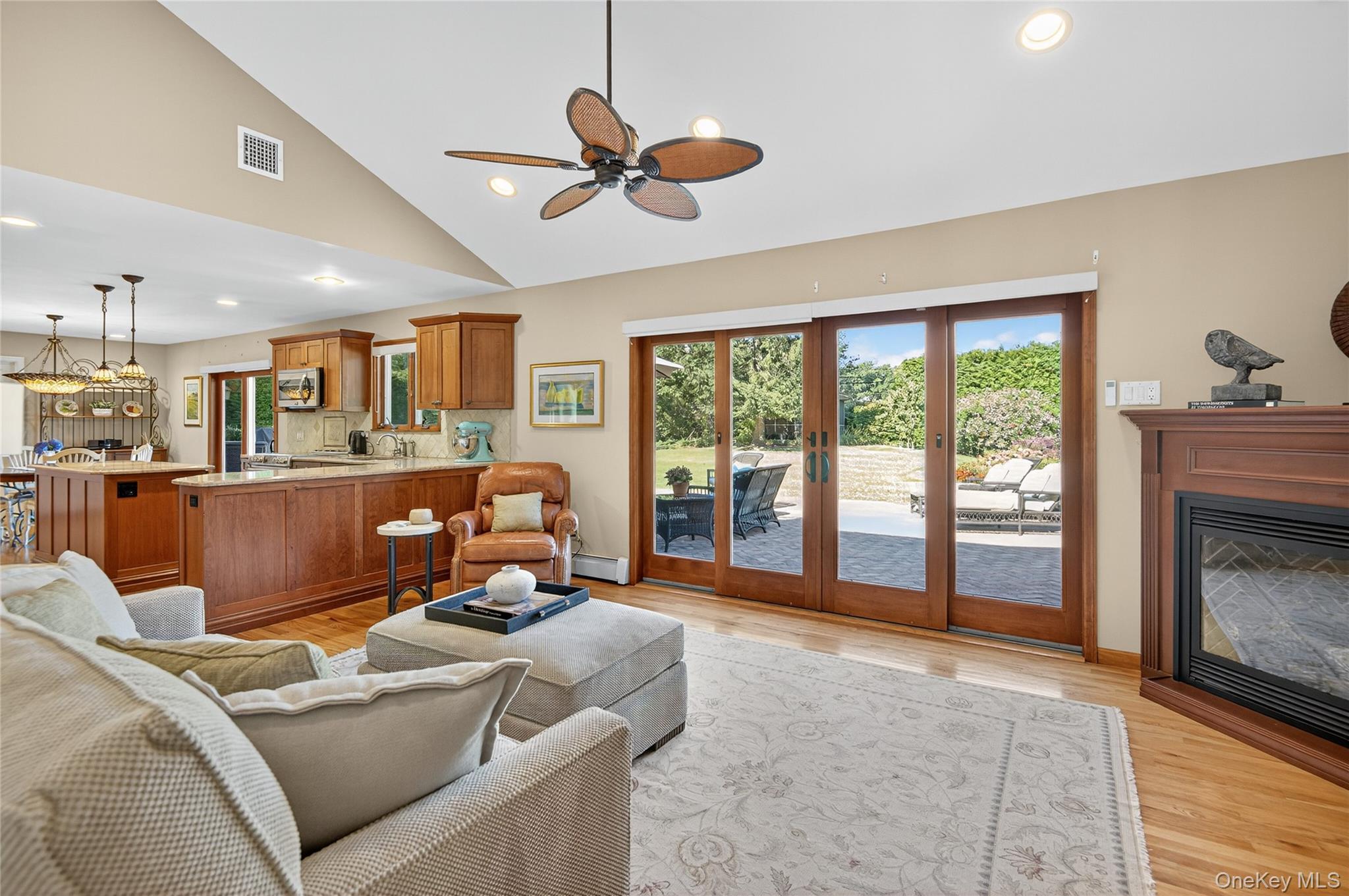 15 Bonnie Drive, Northport, NY 11768