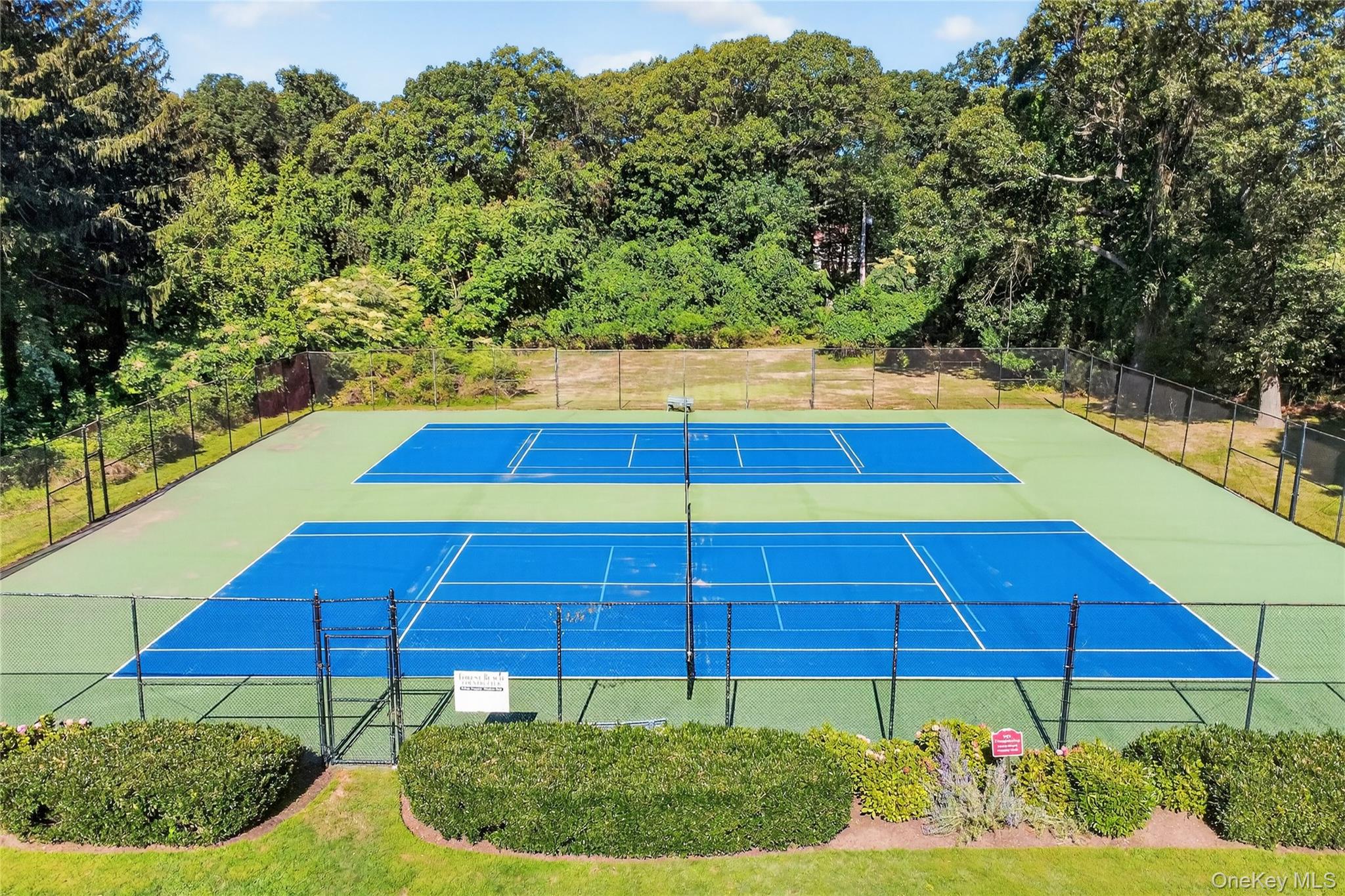 15 Bonnie Drive, Northport, NY 11768