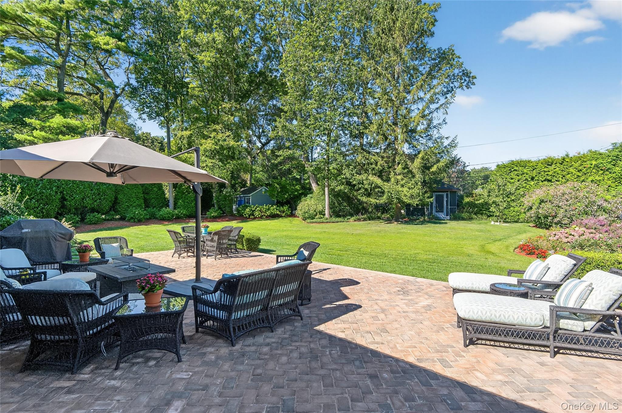 15 Bonnie Drive, Northport, NY 11768