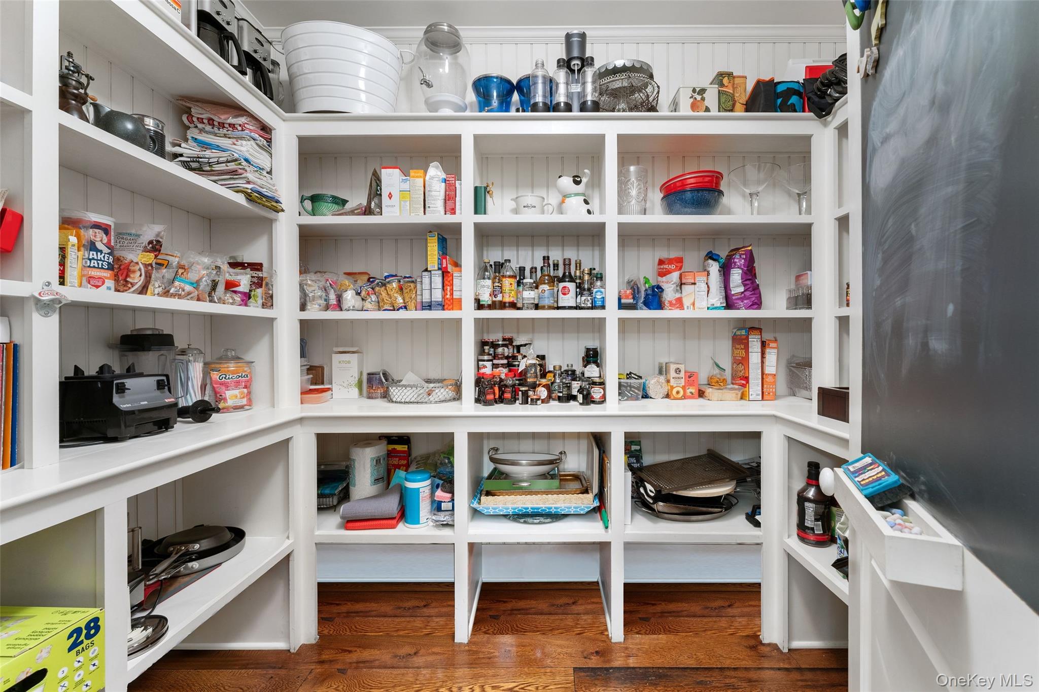 65 Garden Road, Scarsdale, NY 10583