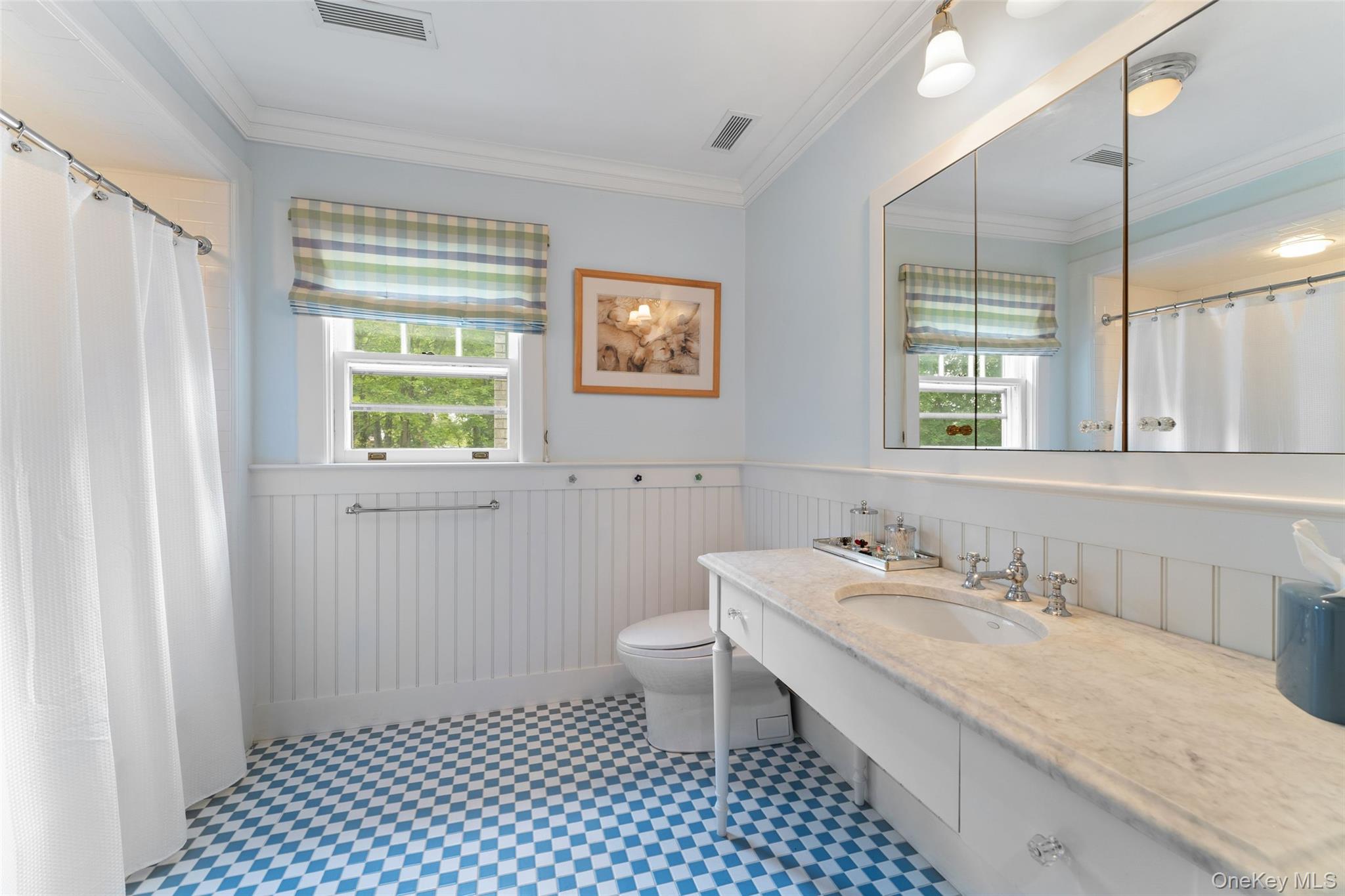 65 Garden Road, Scarsdale, NY 10583