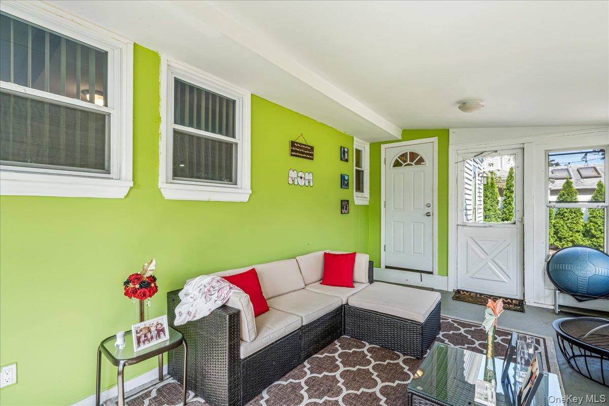 361 Evans Avenue, Oceanside, NY 11572