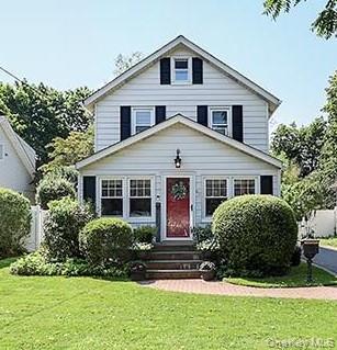 60 W 19th Street, Huntington Station, NY 11746