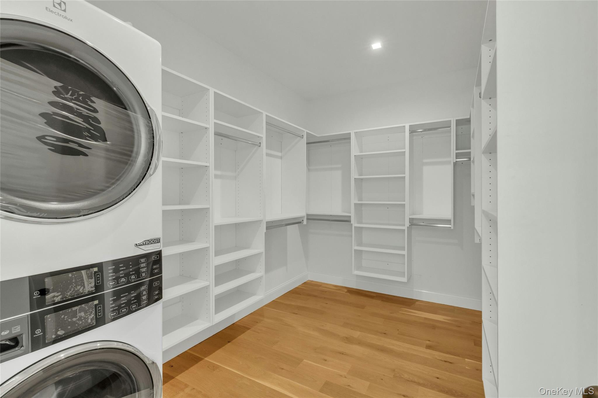 30 Sandpiper Lane, East Quogue, NY 11942