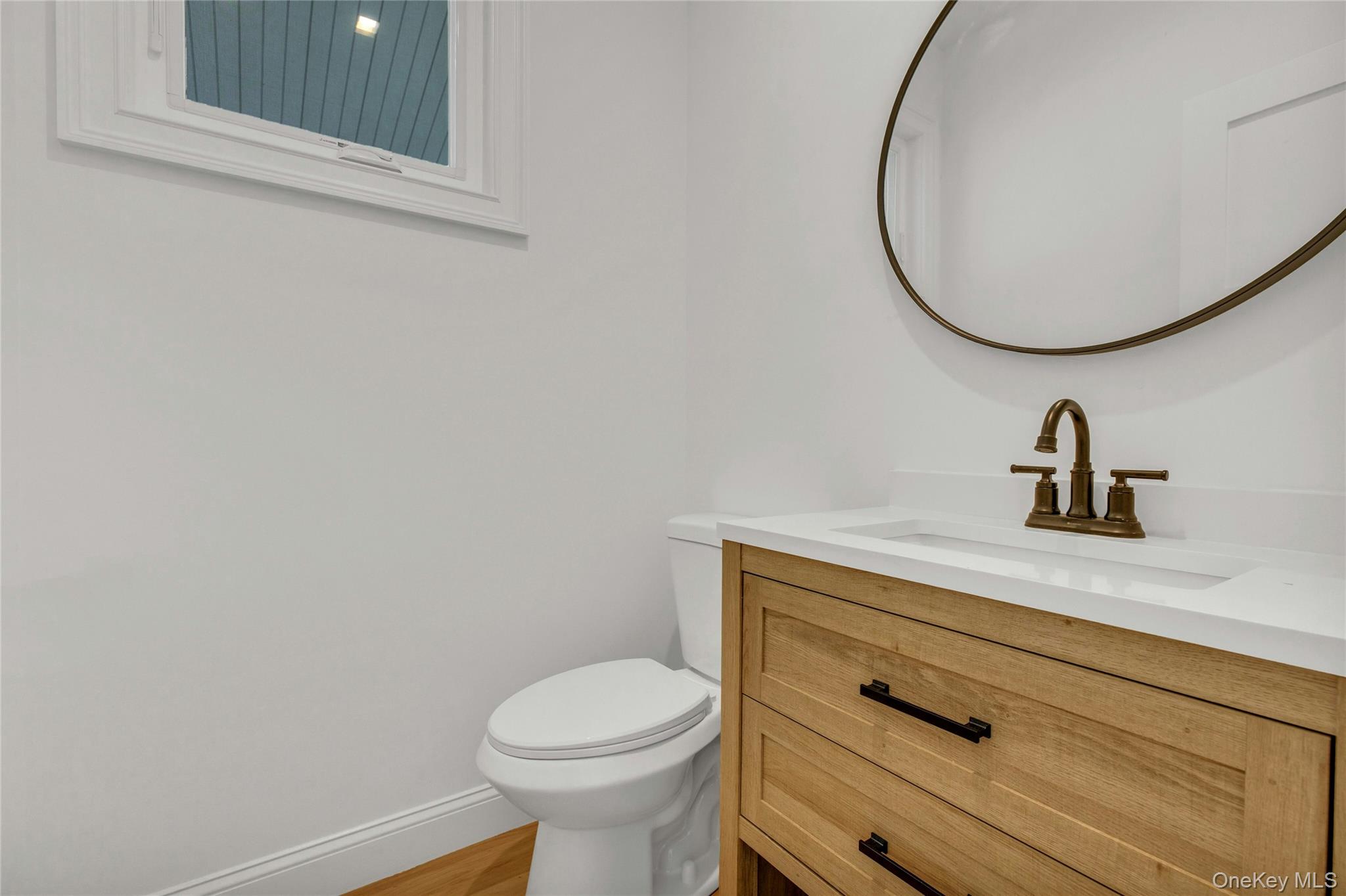 30 Sandpiper Lane, East Quogue, NY 11942