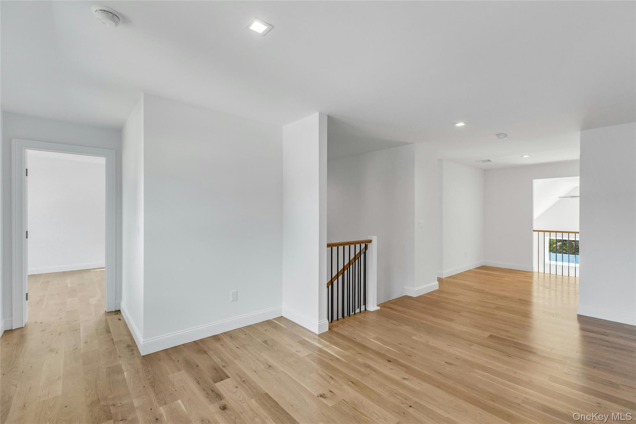 30 Sandpiper Lane, East Quogue, NY 11942