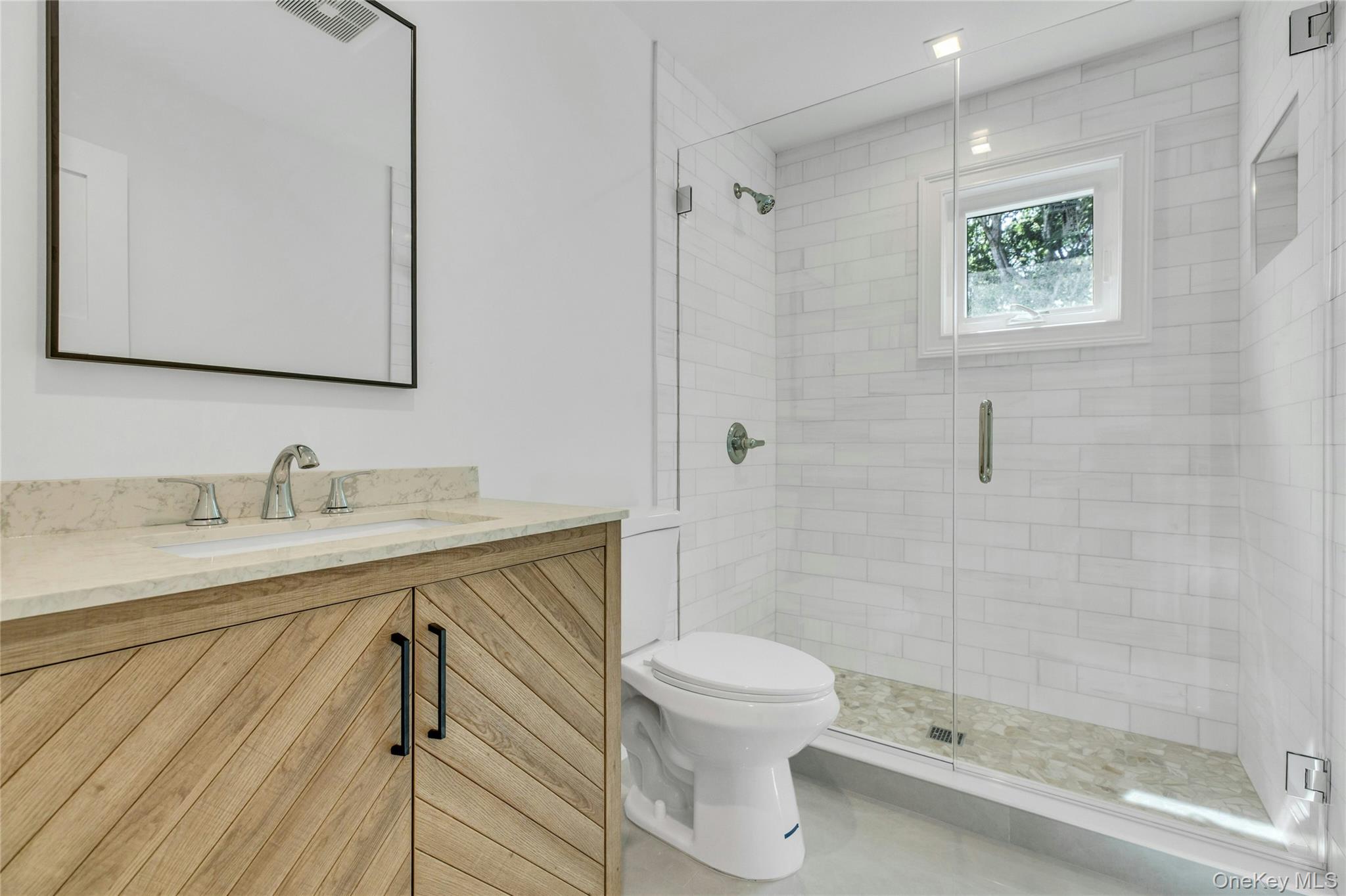 30 Sandpiper Lane, East Quogue, NY 11942