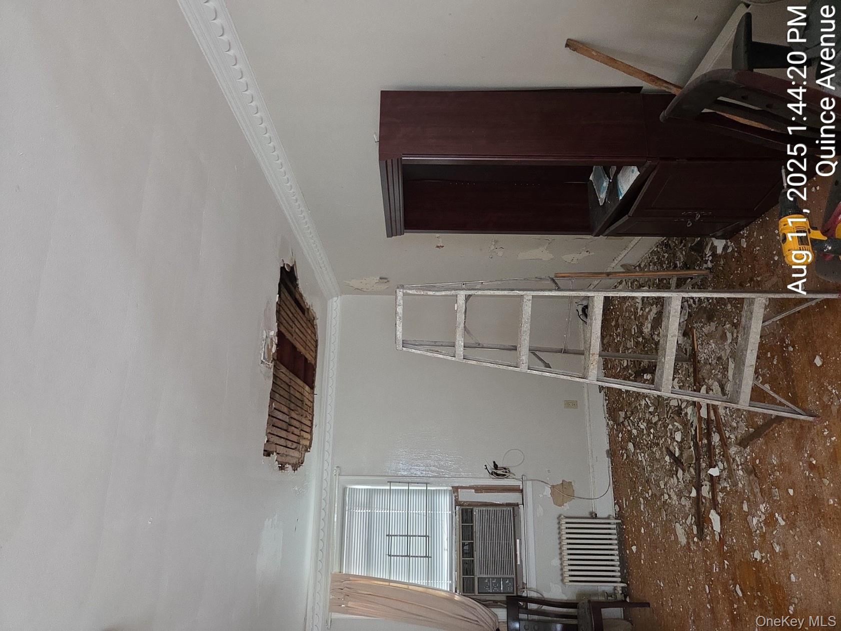 52-05 Robinson St, Flushing, NY 11335