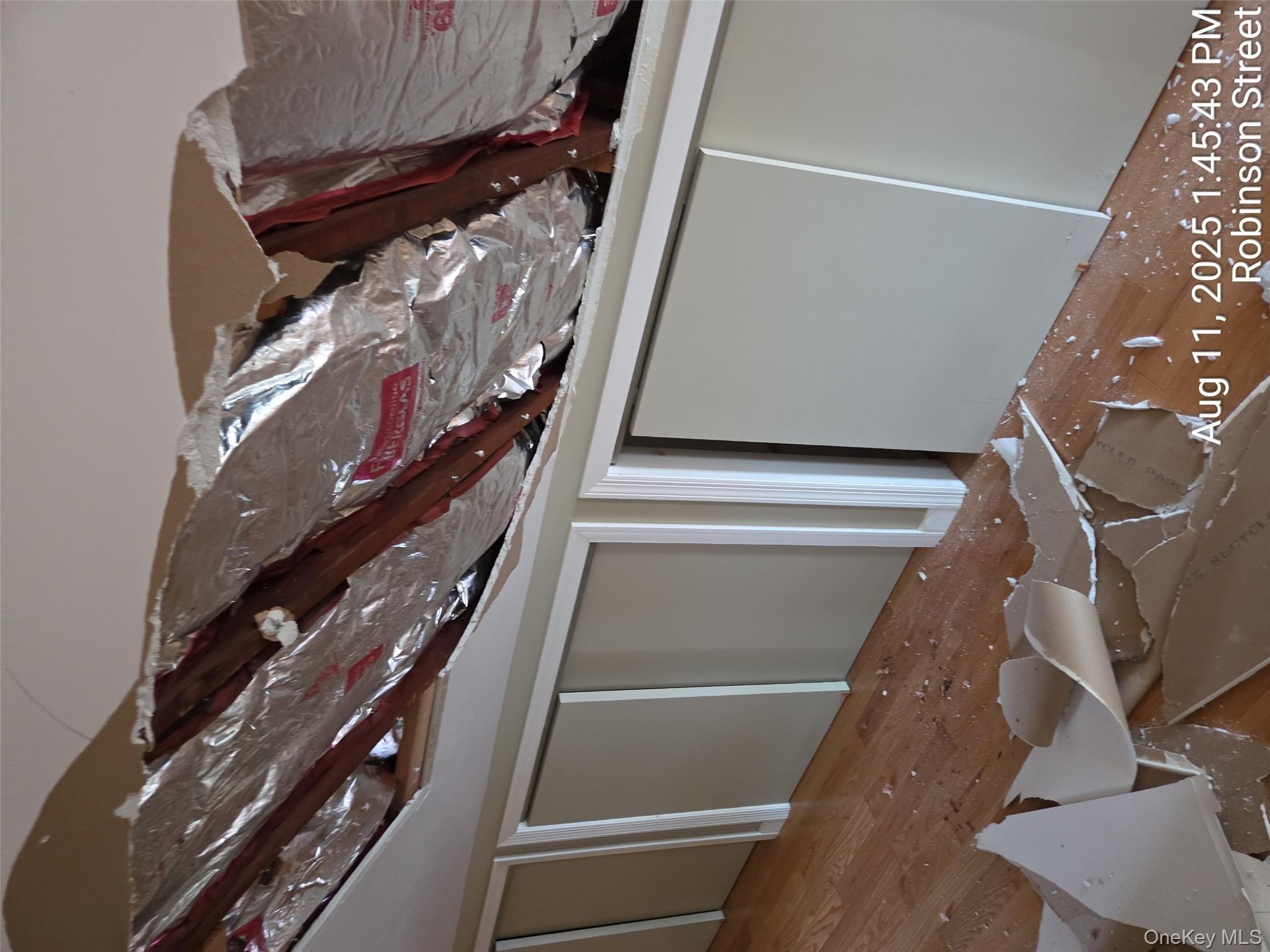 52-05 Robinson St, Flushing, NY 11335