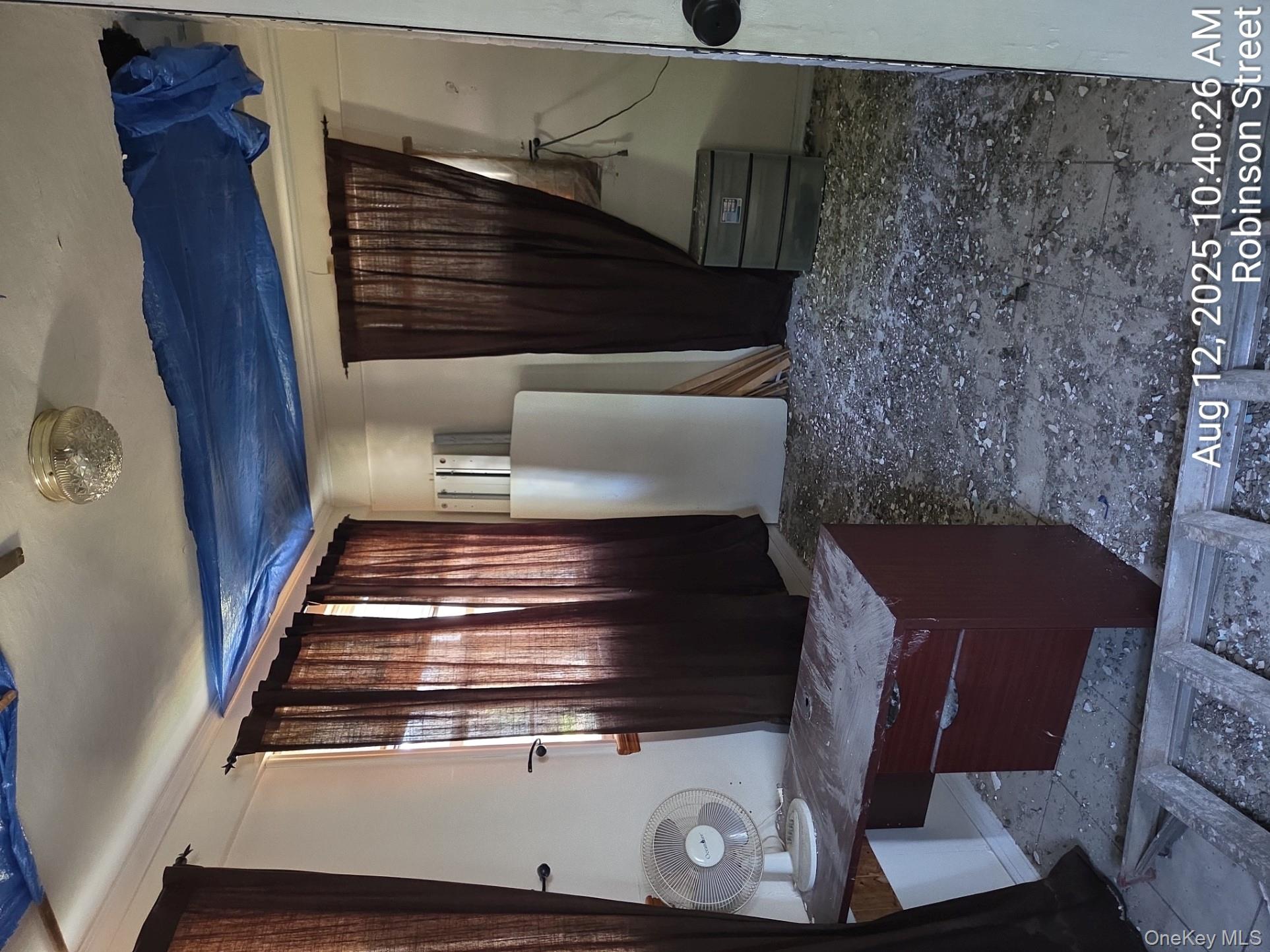 52-05 Robinson St, Flushing, NY 11335