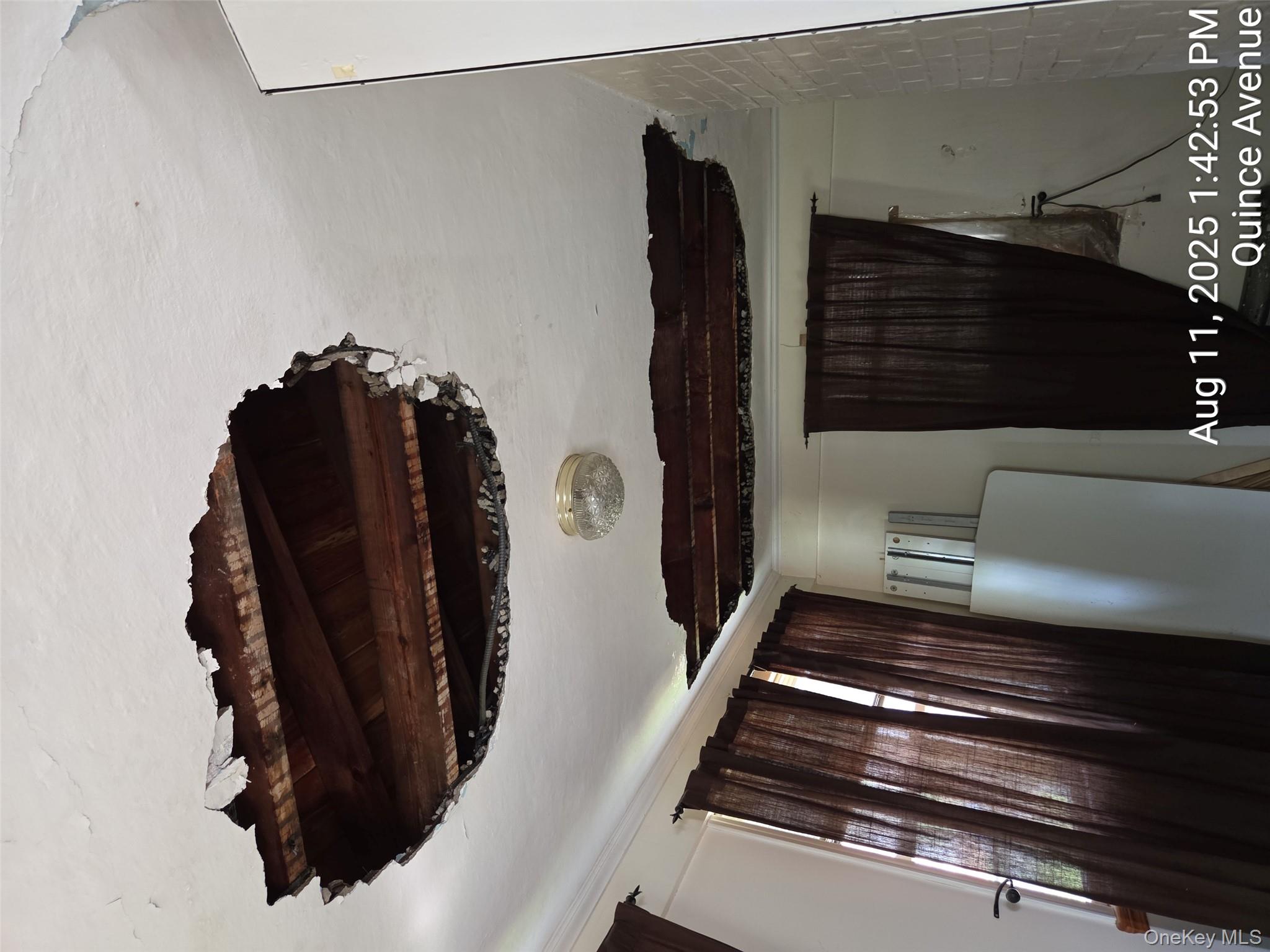 52-05 Robinson St, Flushing, NY 11335