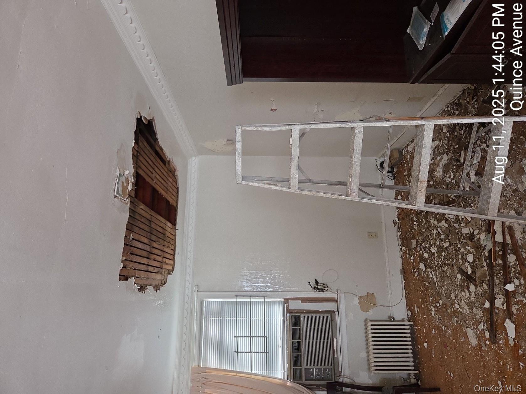 52-05 Robinson St, Flushing, NY 11335