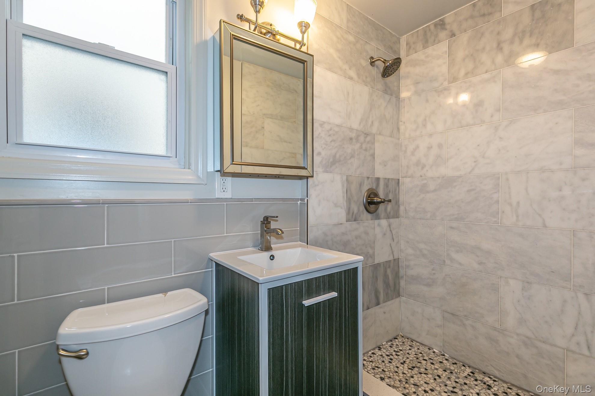 4620 190th Street, Flushing, NY 11358