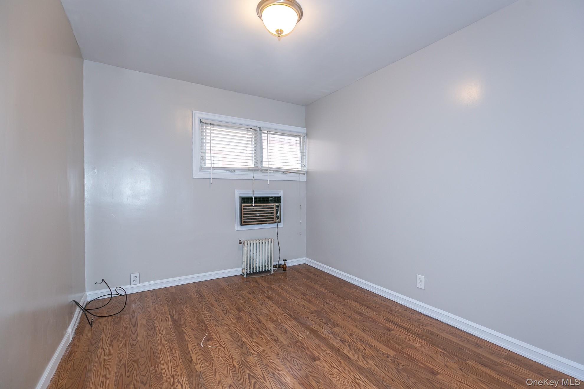 4620 190th Street, Flushing, NY 11358