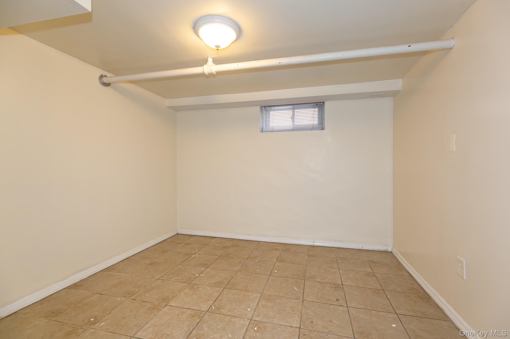 4620 190th Street, Flushing, NY 11358