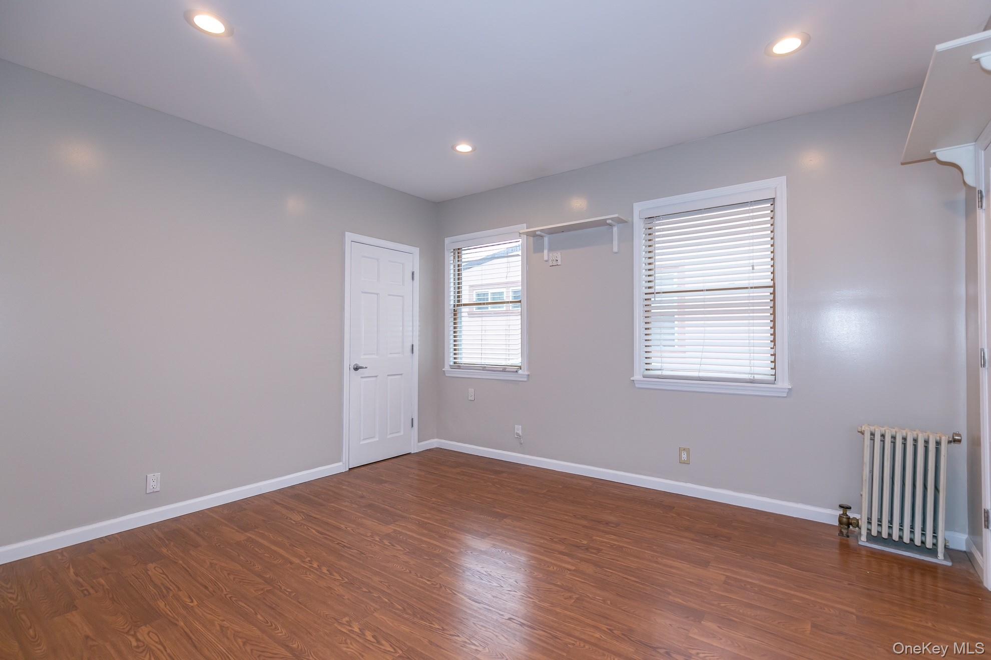 4620 190th Street, Flushing, NY 11358