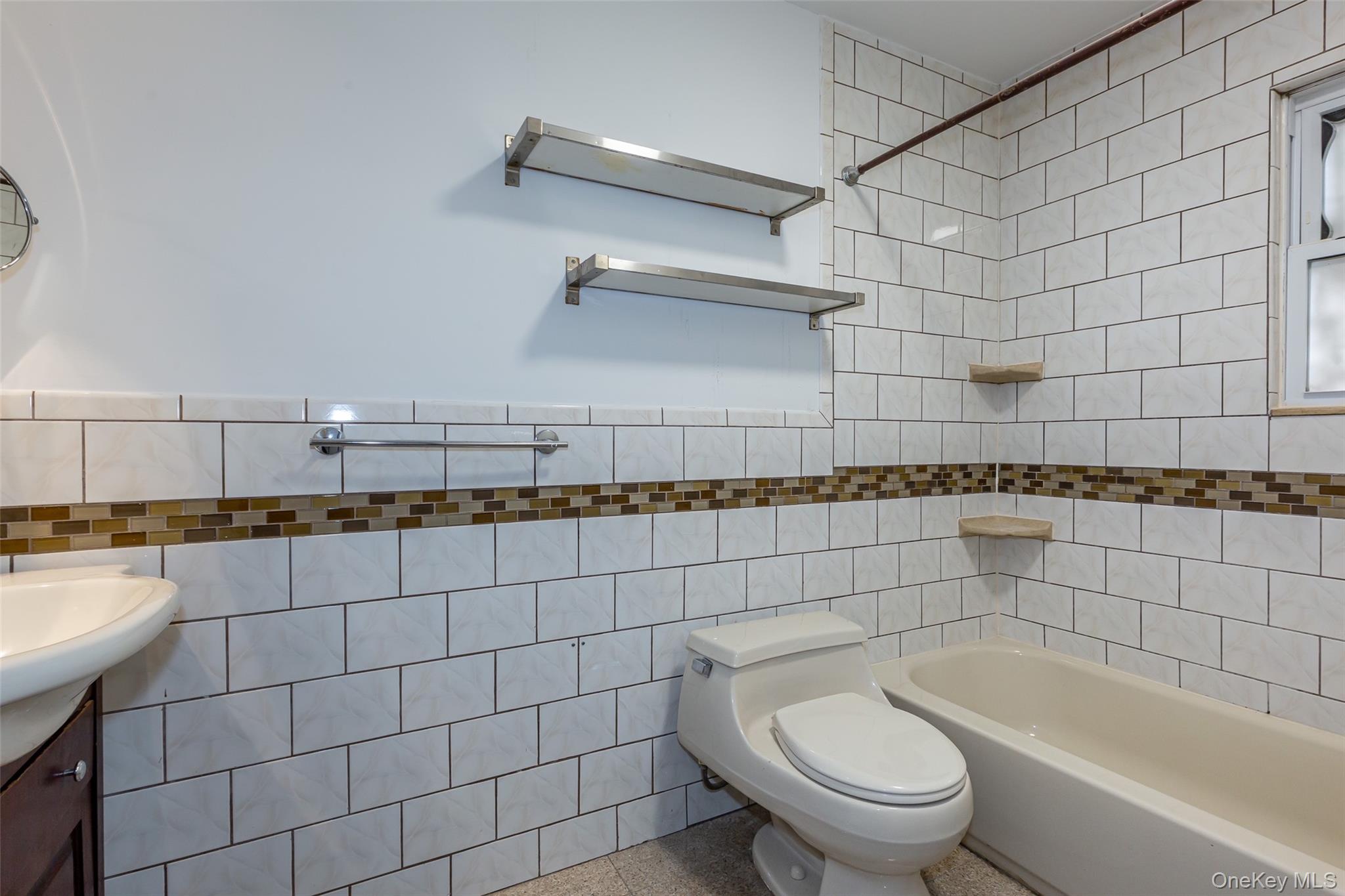 4620 190th Street, Flushing, NY 11358