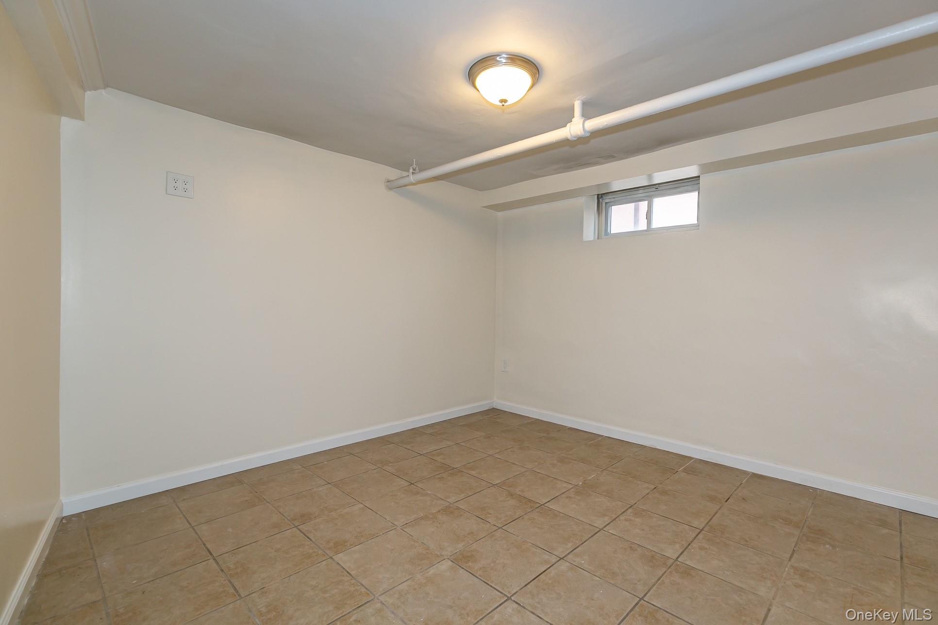 4620 190th Street, Flushing, NY 11358