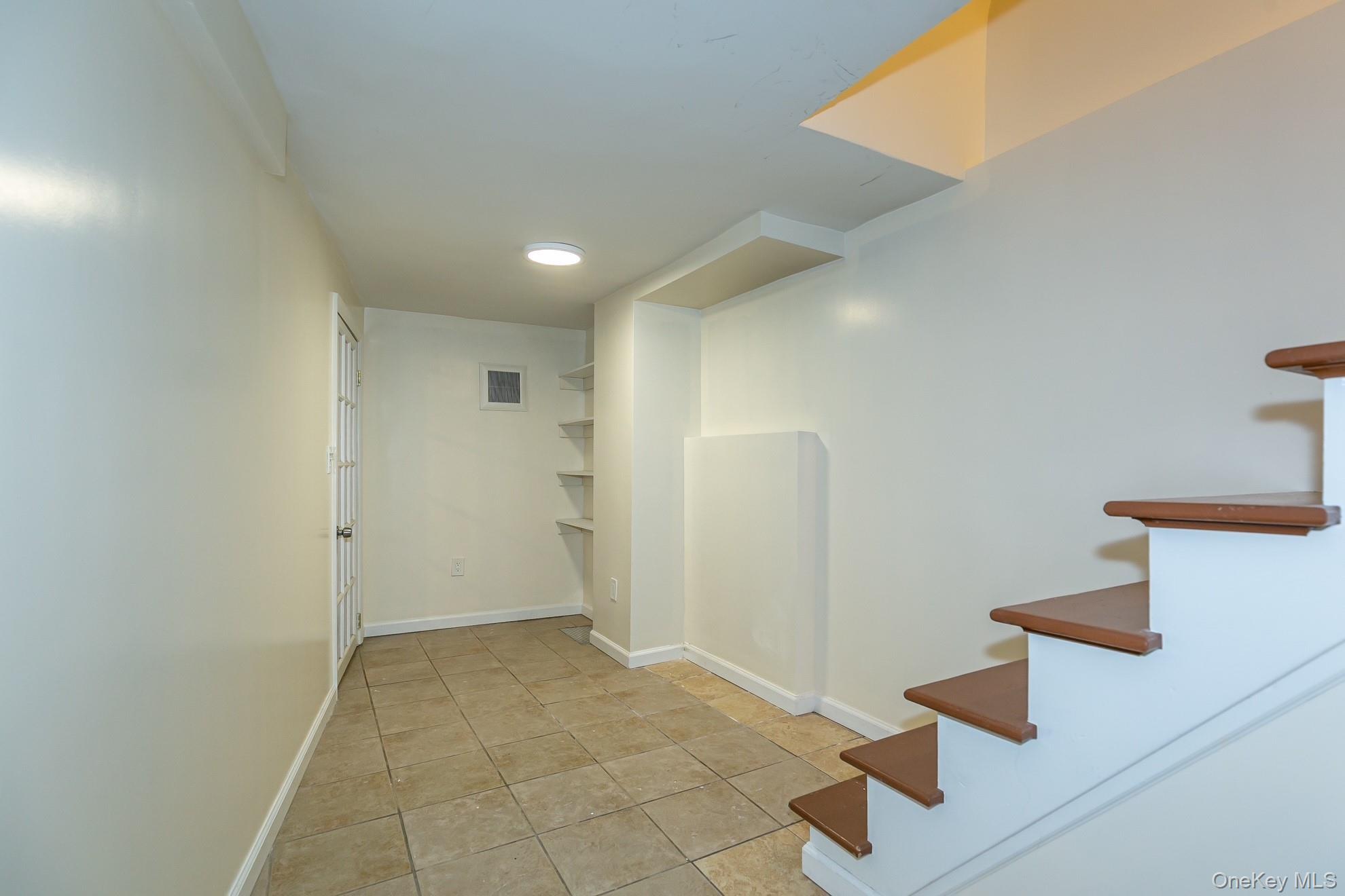 4620 190th Street, Flushing, NY 11358