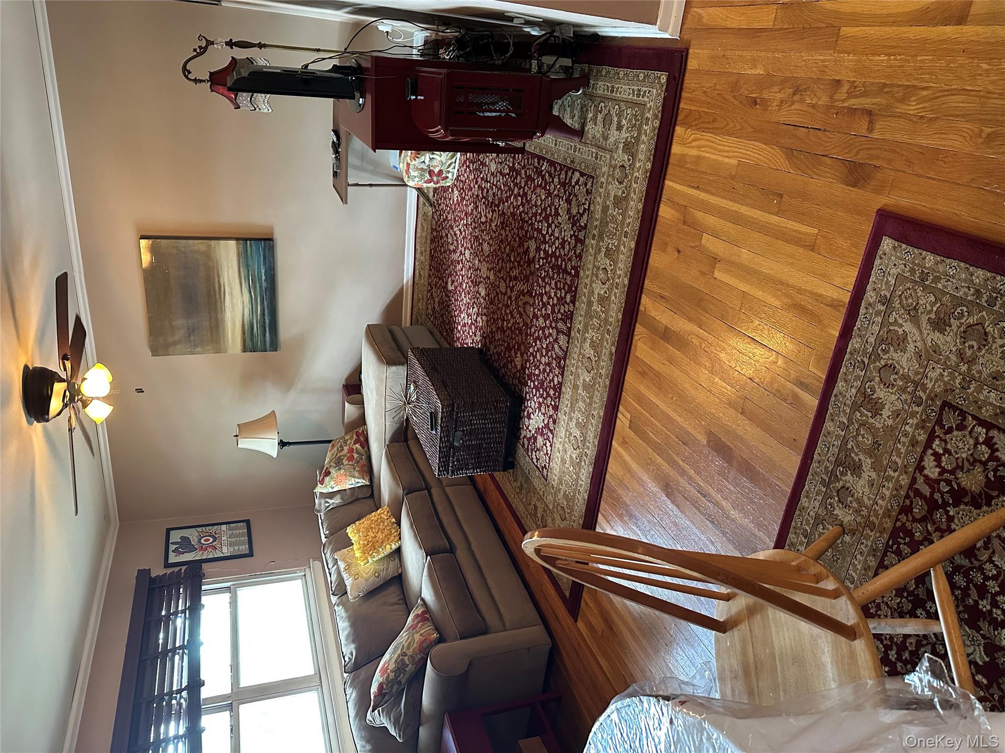 81-49 268th Street # 290B, Floral Park, NY 11040