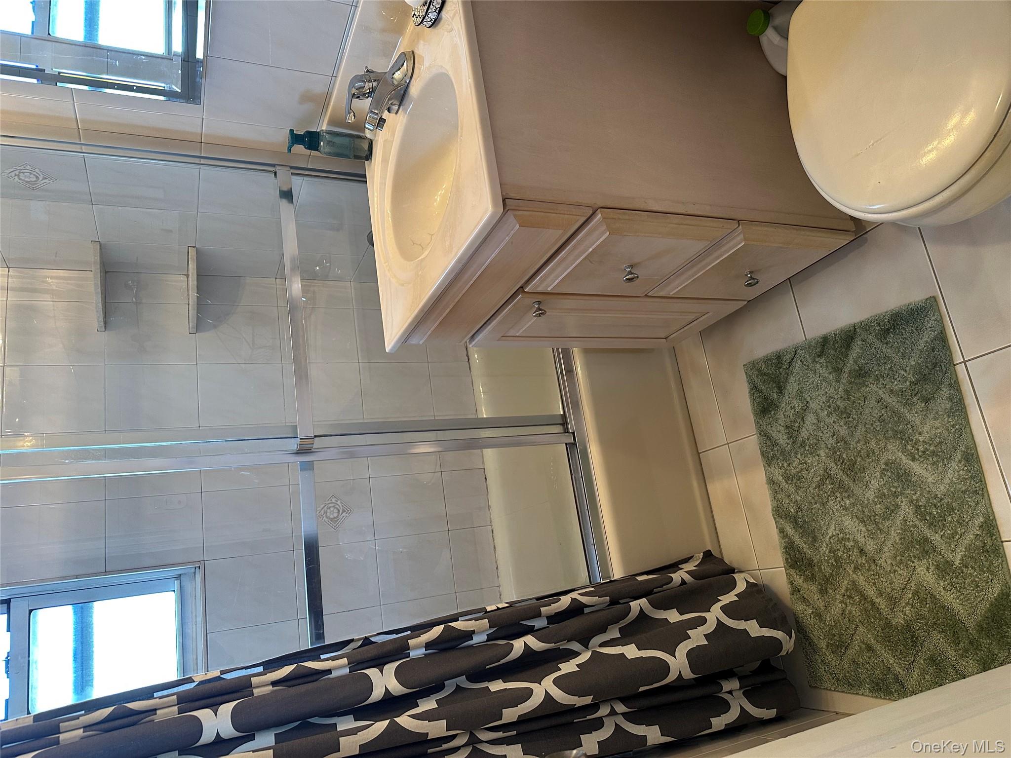 81-49 268th Street # 290B, Floral Park, NY 11040