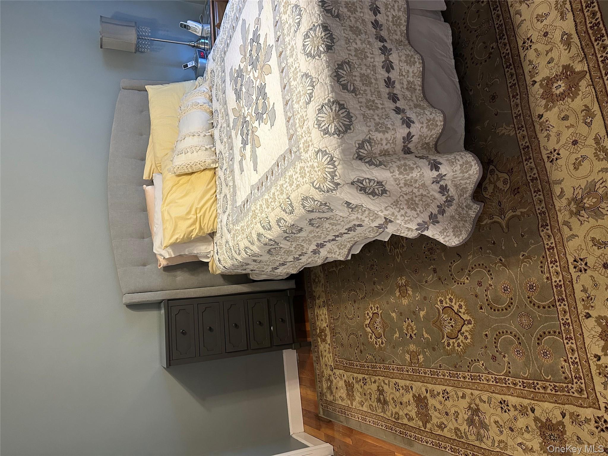 81-49 268th Street # 290B, Floral Park, NY 11040