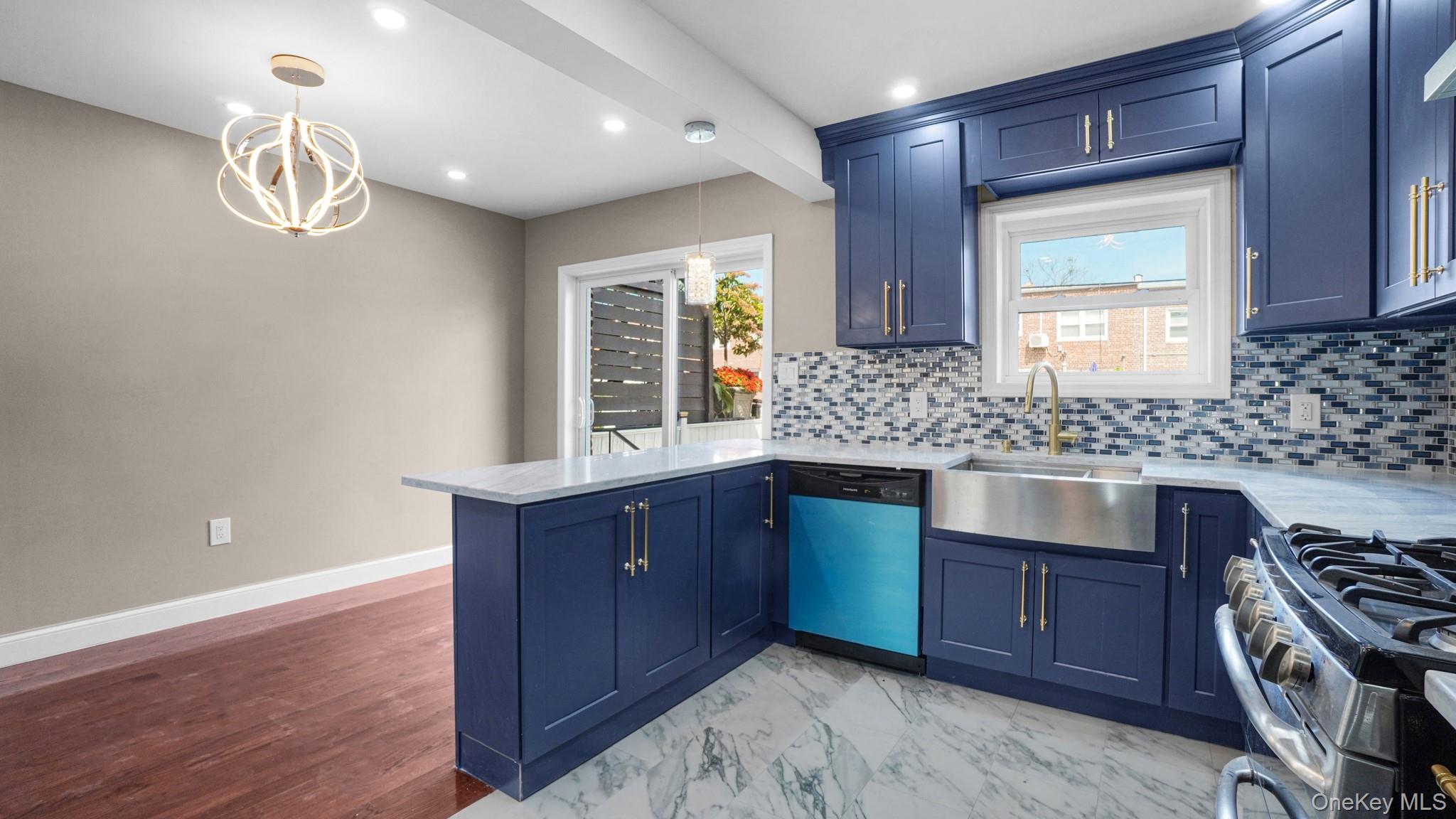 89-77 Springfiled Boulevard, Queens Village, NY 11427